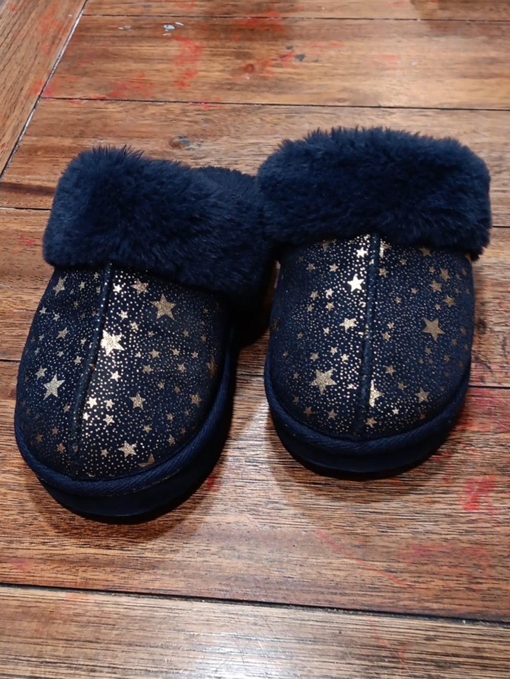 Wonder Nation Kids Navy Star Fuzzy Clog Slippers - Cozy Indoor Shoes